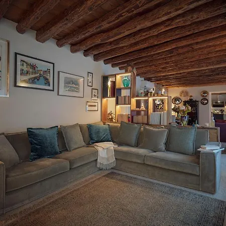 Guest house Cinqueteste Luxury 2*
