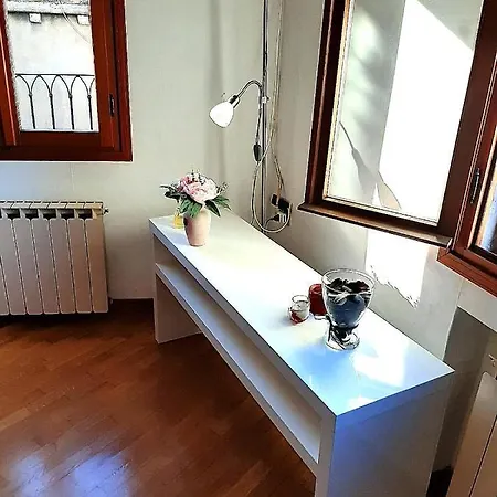 Cannaregio Apartment