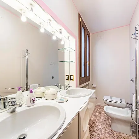 Apartment Ca' Pellegrini Luxury Grand Canal