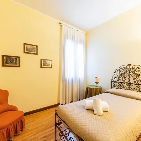 Ca' Pellegrini Luxury Grand Canal Apartment *