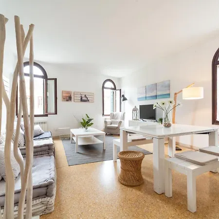 Tabacchi446 * Venice