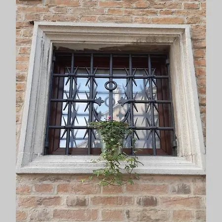 Casa Pusterla