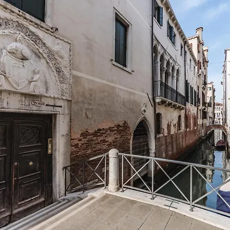 Residenza La Torretta Apartmán Benátky