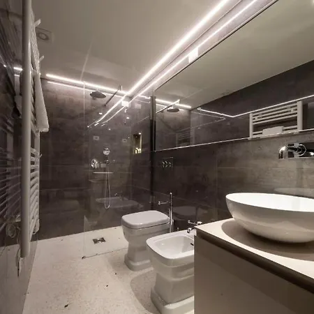 Aparthotel Poli