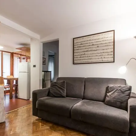 Ca' Cordoni - Charming Place In The Heart Of Apartmán *