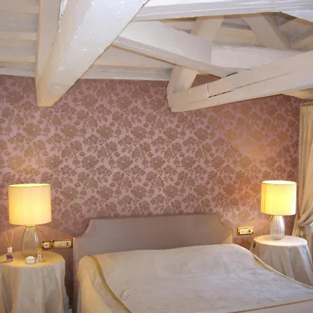 Wellvenice Fenice Apartment Venice