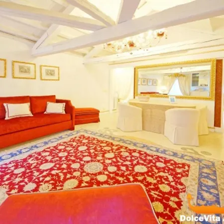 Wellvenice Fenice Apartment Venice