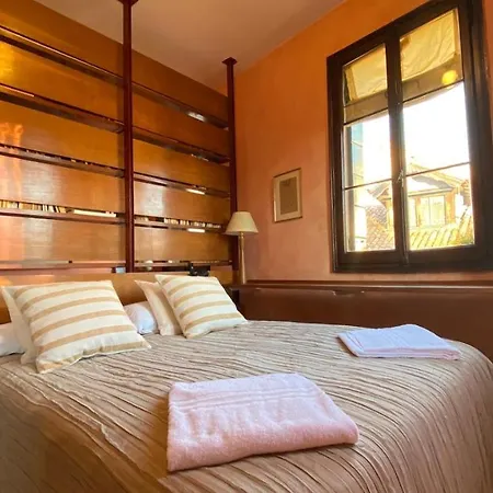 Apartment Ca' Romantica - Big At Accademia Venice