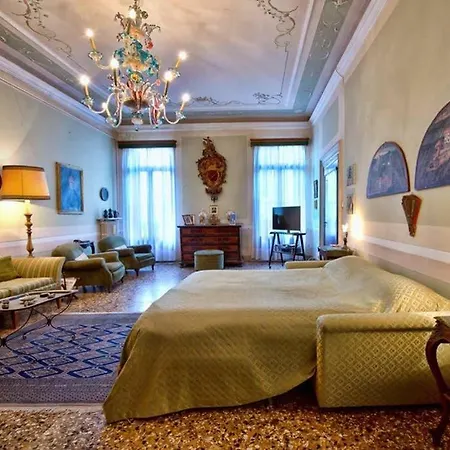 Apartment Gradenigo *