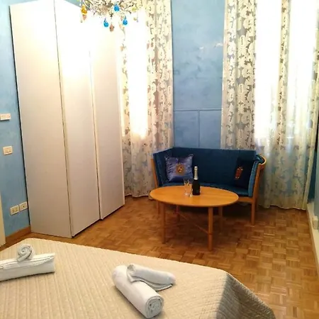 The House On The Canal Apartment