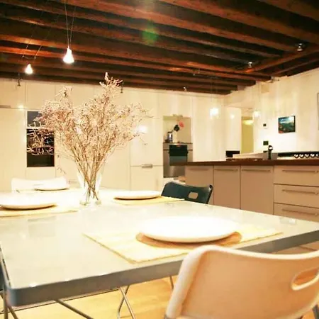 Bellissimo In Palazzo Storico *