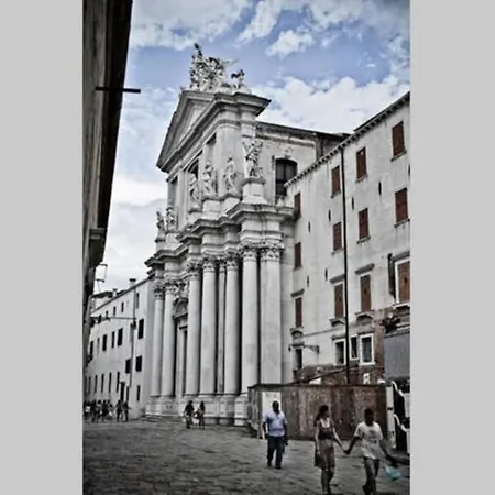 Apartment Bellissimo In Palazzo Storico *