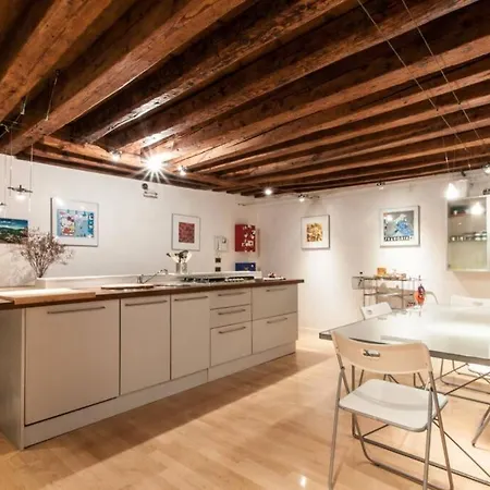Apartment Bellissimo In Palazzo Storico *