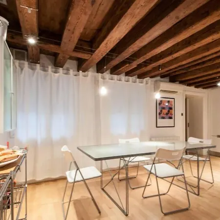 Apartment Bellissimo In Palazzo Storico *