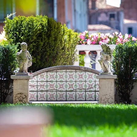 Apartment Ca' Dei Cuori On The Grand Canal *