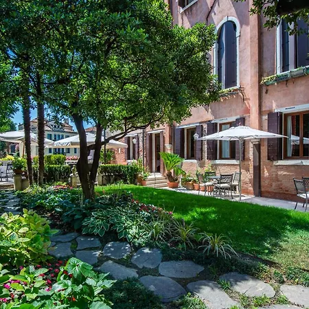 Apartment Ca' Dei Cuori On The Grand Canal *