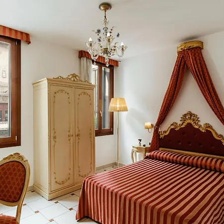 Rio Del Piombo Suites