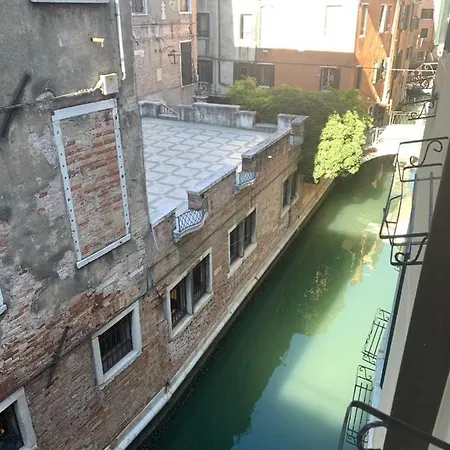 Rio Del Piombo Suites Apartment Venice