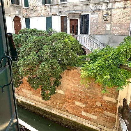 Apartment Rio Del Piombo Suites *