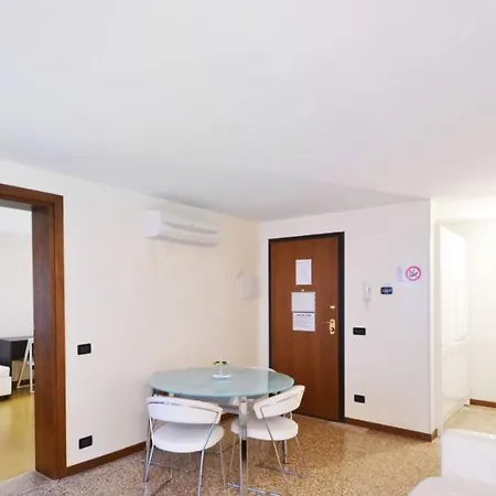 Apartment Residenza Ai Do Mori Venice
