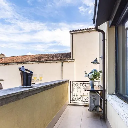 Penthouse Accademia Venice