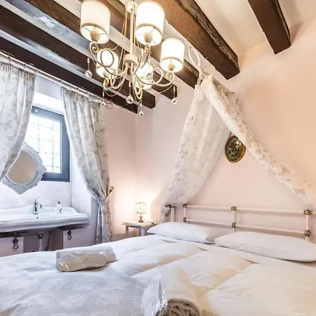 Apartment Residenza La Salute *