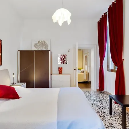 Accogliente A Dorsoduro Con Giardino! Apartment *