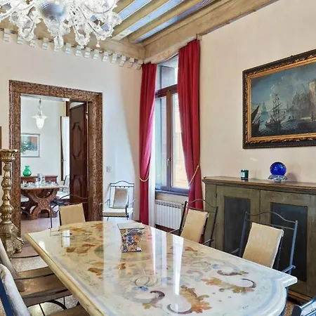 Doge Palace Luxury - Cannaregio Apartment *