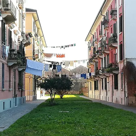 Accogliente A Dorsoduro Con Giardino! Apartment *