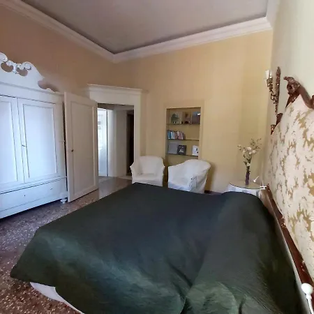 Apartment A Private Terrace In The Heart Of