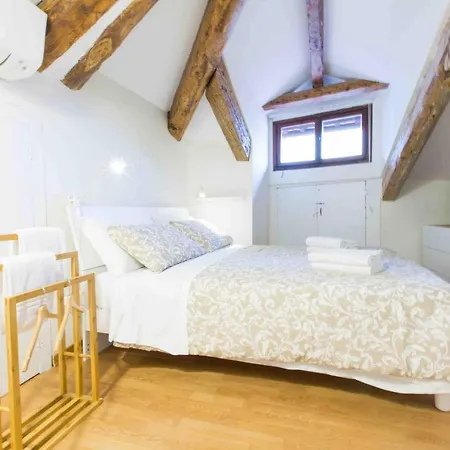 Ca Grimani Double Apartment: Private Terrace And Stunning View Apartment Venice