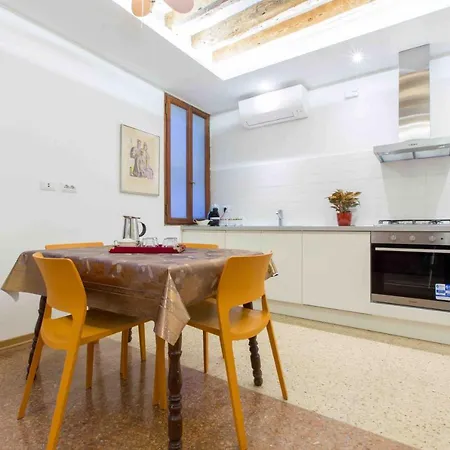 Ca Grimani Double Apartment: Private Terrace And Stunning View Apartment *