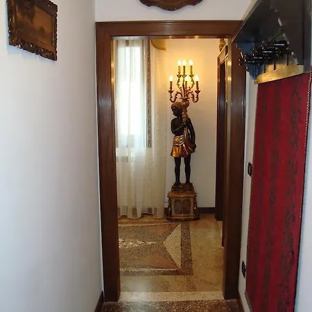 Ca' Pierre Apartment Venice