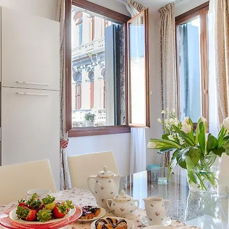 Apartment Perla