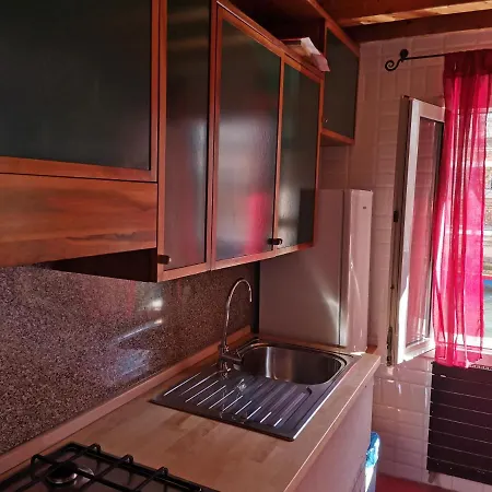 6518 Apartment *