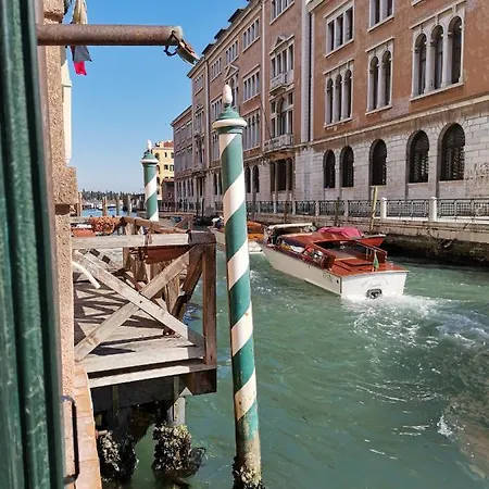 6518 * Venice