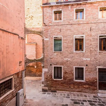 Cà Fenice Design *