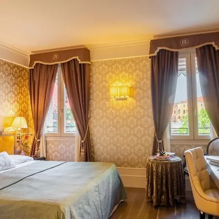 Moresco Hotel