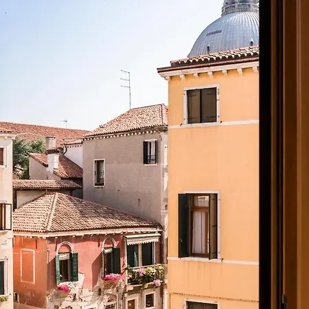 Dorsoduro Charme By Wonderful Italy *