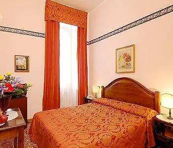 Hotel De L'alboro Venedig
