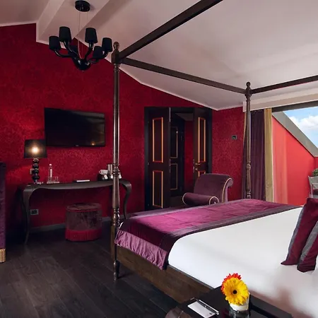 Carnival Palace - Collection Hotel