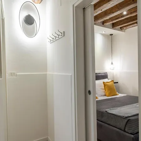Apartment San Marco Pied-a-terre - Accademia By Wonderful Italy