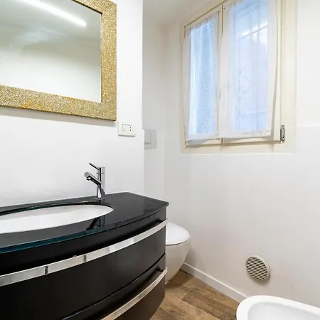 San Marco Pied-a-terre - Accademia By Wonderful Italy Apartment Venice