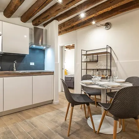 San Marco Pied-a-terre - Accademia By Wonderful Italy Apartment *