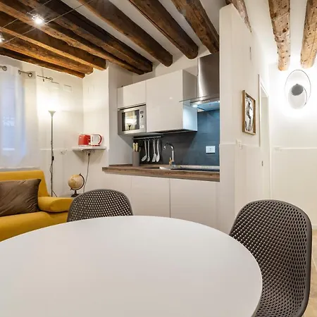 Apartment San Marco Pied-a-terre - Accademia By Wonderful Italy *