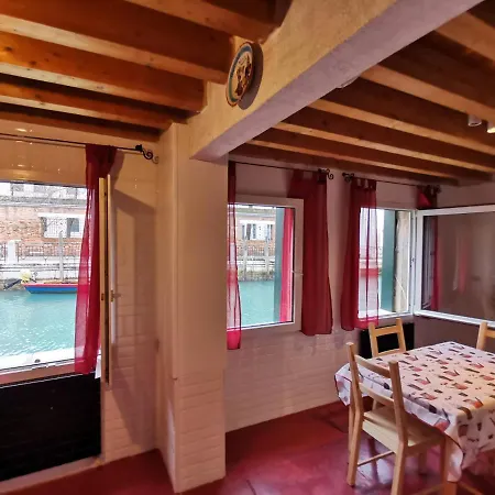 6518 Apartment