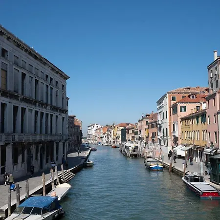 Ca' Francesco Apartmán *