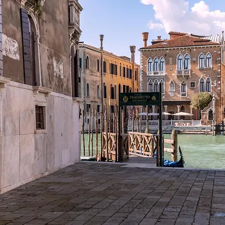 San Marco Pied-a-terre - Accademia By Wonderful Italy Apartment