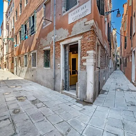 San Marco Pied-a-terre - Accademia By Wonderful Italy Apartment *