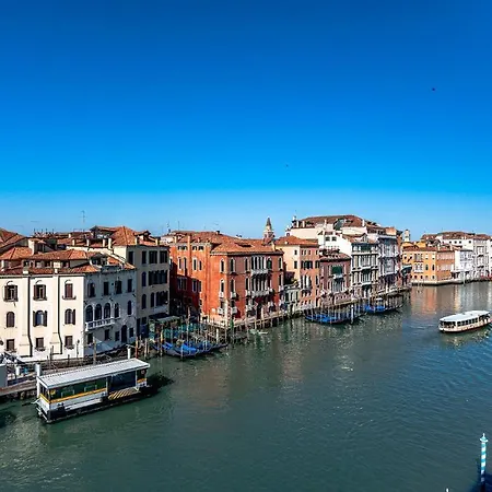 Ca' Del Mercante Grand Canal